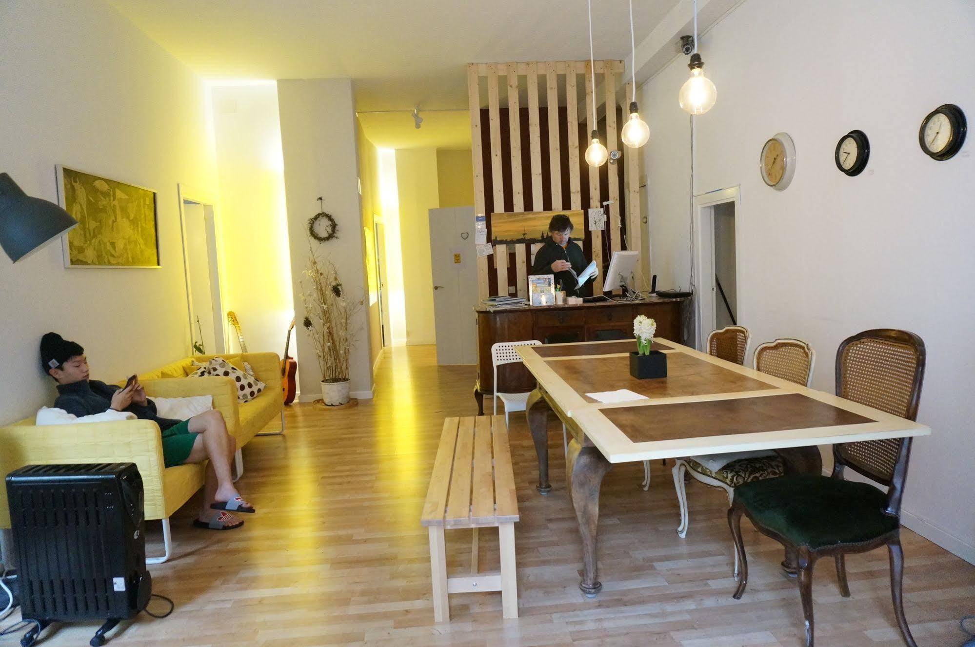 Camino B&B Barcelona Exteriör bild